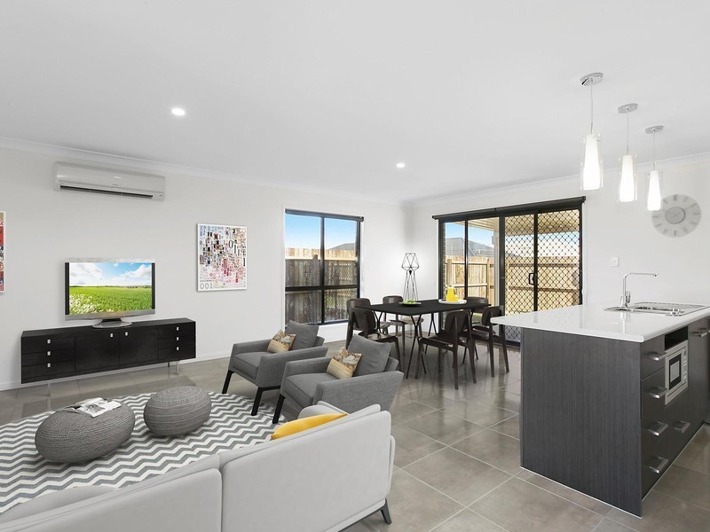 1/1 Fairfax Street, Cambooya QLD 4358