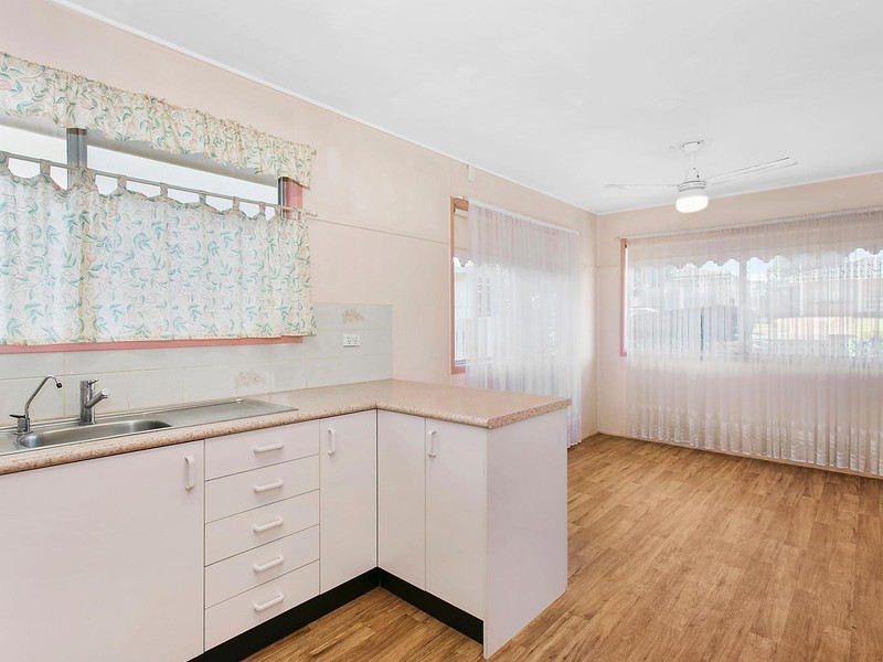 83 High Street, Rangeville QLD 4350