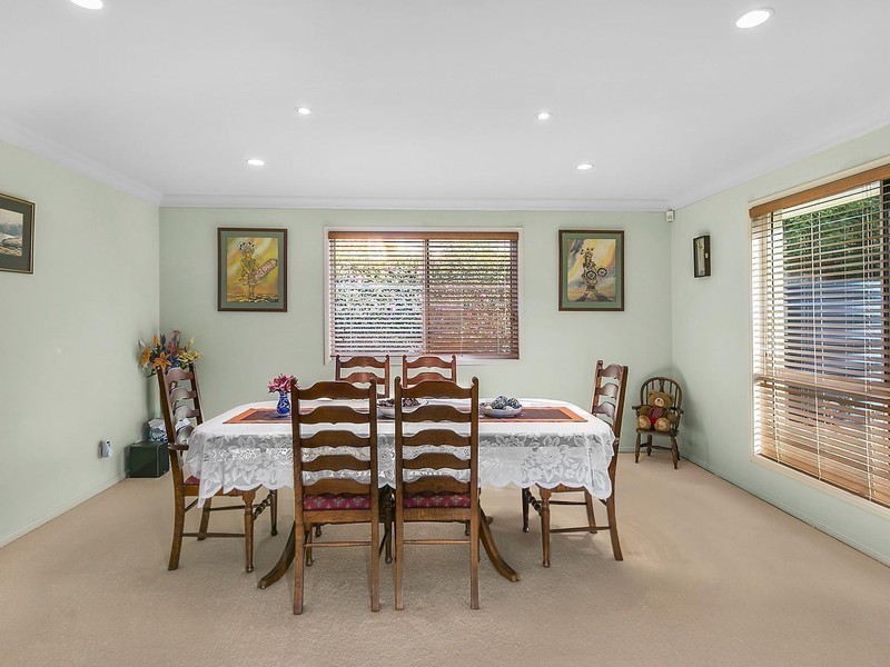 3 Vanham Close, Middle Ridge QLD 4350
