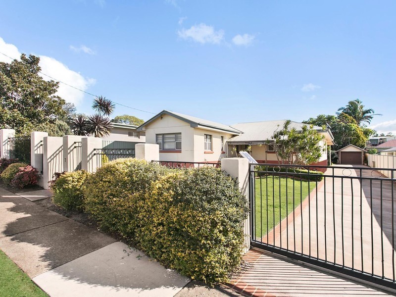 7 Leichhardt Street, Centenary Heights QLD 4350