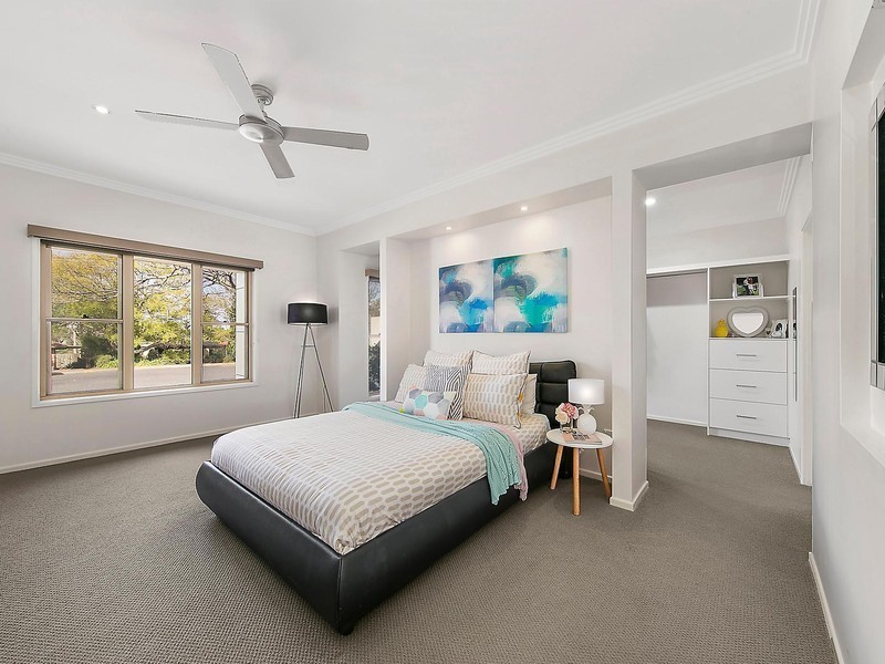 3 Lupin Court, Centenary Heights QLD 4350