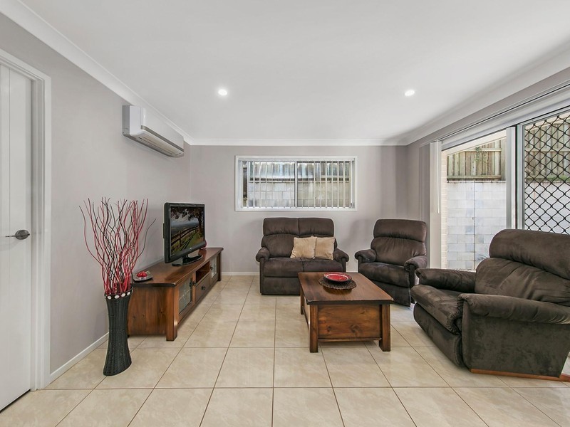 2/2 Prospect Street, North Toowoomba QLD 4350