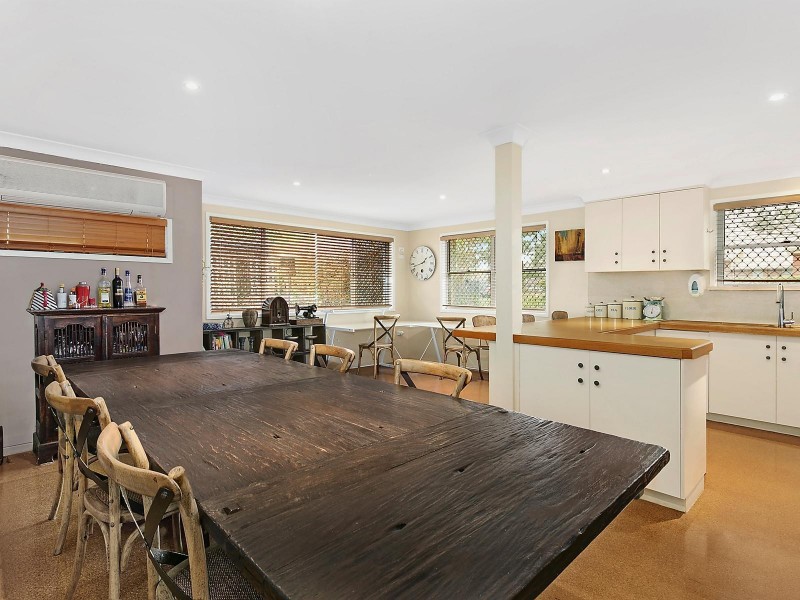 271 Geddes Street, Centenary Heights QLD 4350