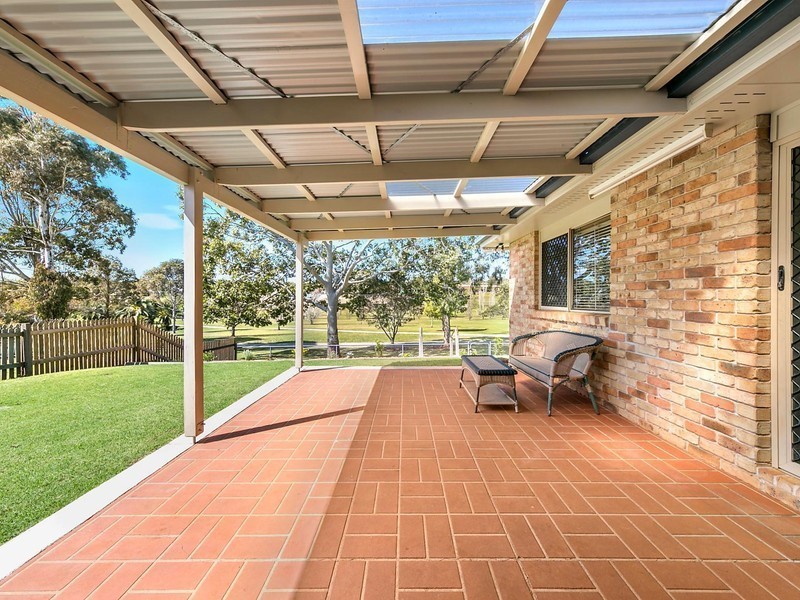 10 Hillcrest Court, Kearneys Spring QLD 4350