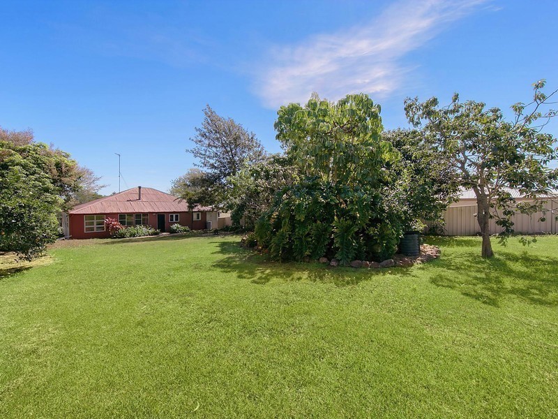 28 Ruthven Street, Harlaxton QLD 4350
