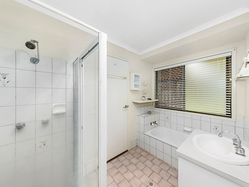 46 Poinciana Street, Newtown QLD 4350