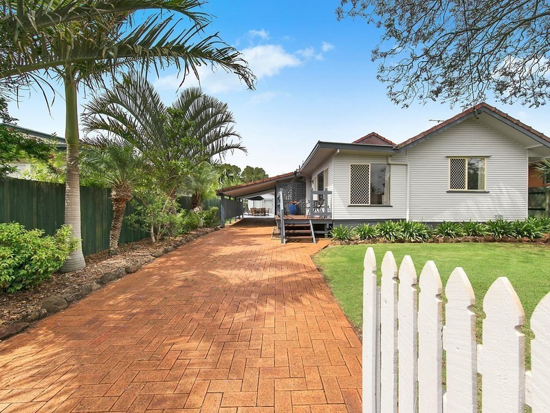 16 Erbacher Street, Centenary Heights QLD 4350