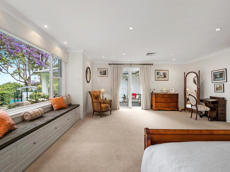 6 Flagstone Creek Road, Middle Ridge QLD 4350