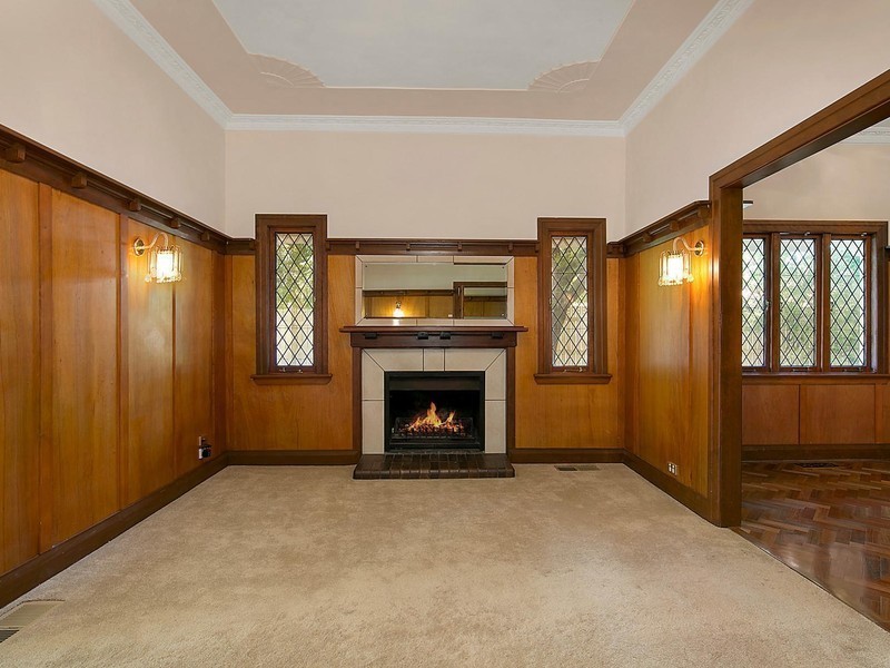 34 Arthur Street, East Toowoomba QLD 4350