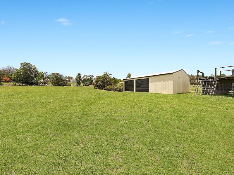 9 Phoebe Court, Cotswold Hills QLD 4350