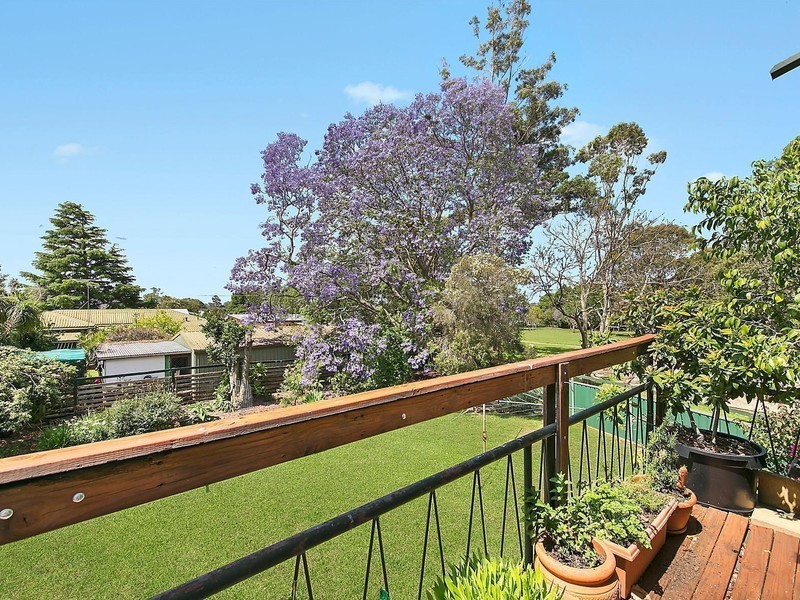 25 Butt Street, Harristown QLD 4350