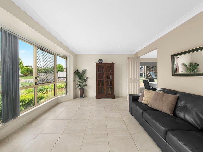 4 Dalrello Court, Glenvale QLD 4350