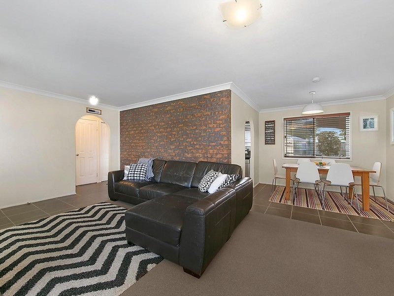 301 Mackenzie Street, Centenary Heights QLD 4350