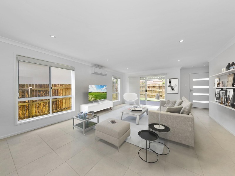 2/1 Sander Street, Rangeville QLD 4350