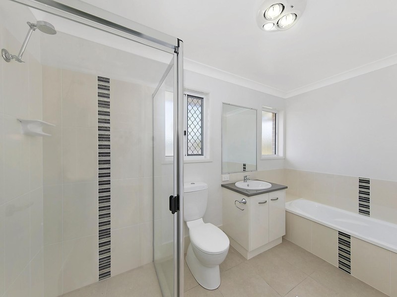 2/1 Sander Street, Rangeville QLD 4350