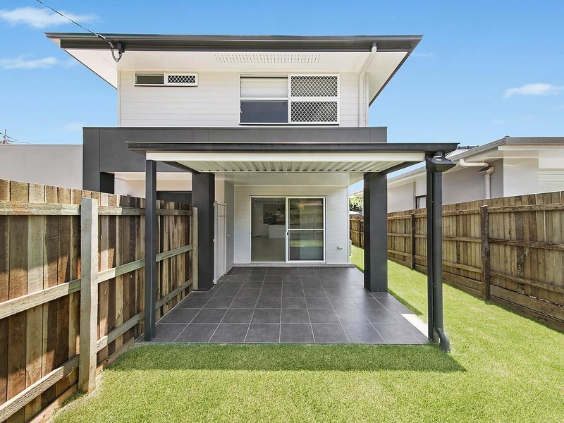 2/1 Sander Street, Rangeville QLD 4350