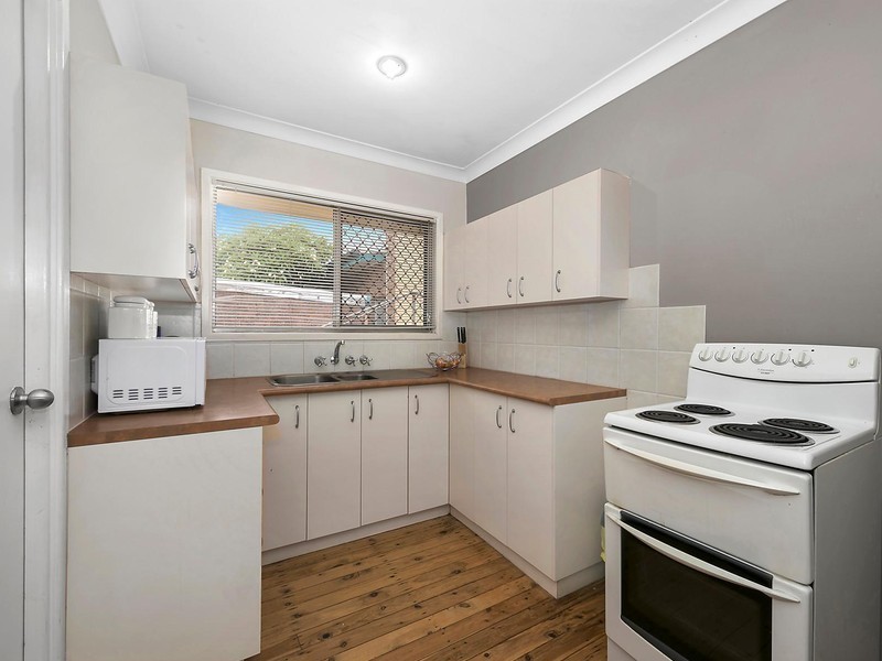 143 Taylor Street, Newtown QLD 4350