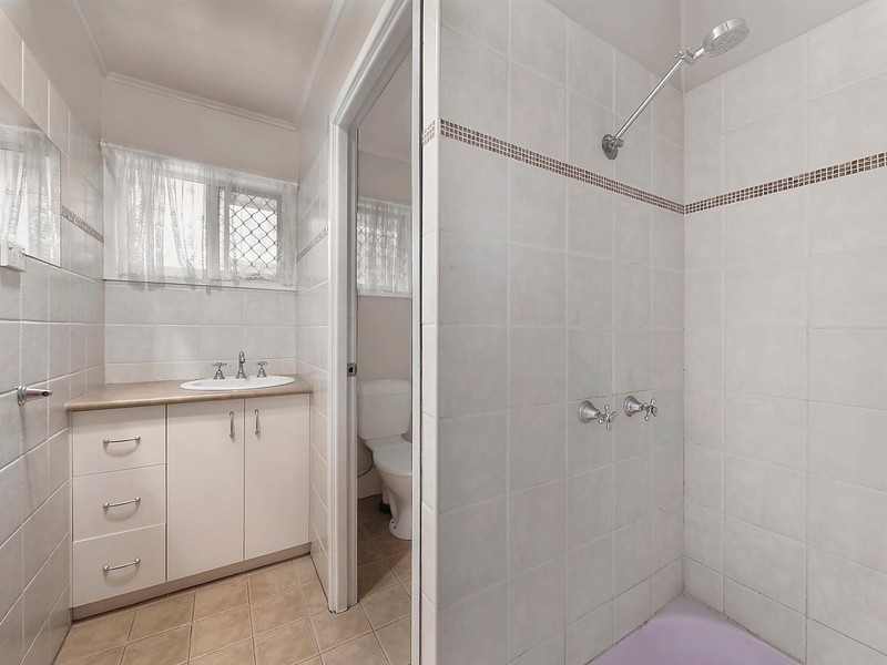 143 Taylor Street, Newtown QLD 4350