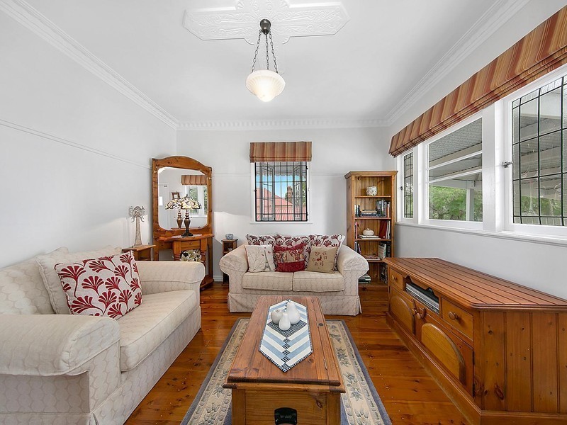 14 George Street, East Toowoomba QLD 4350