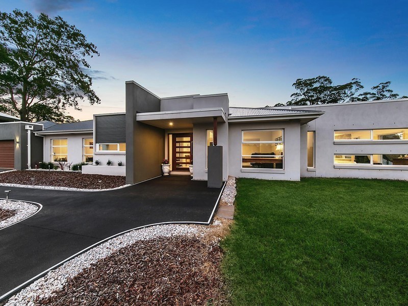 7 Guido Avenue, Blue Mountain Heights QLD 4350