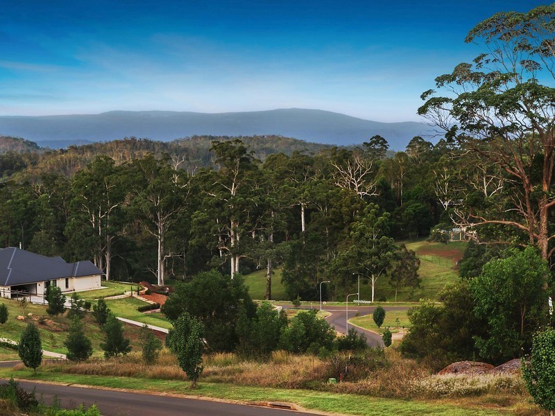 7 Guido Avenue, Blue Mountain Heights QLD 4350