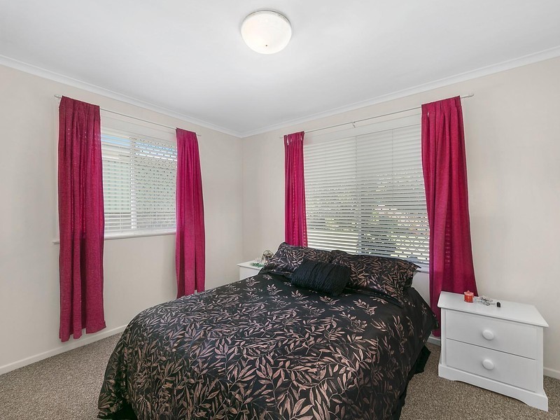 11 Router Street, Wilsonton QLD 4350