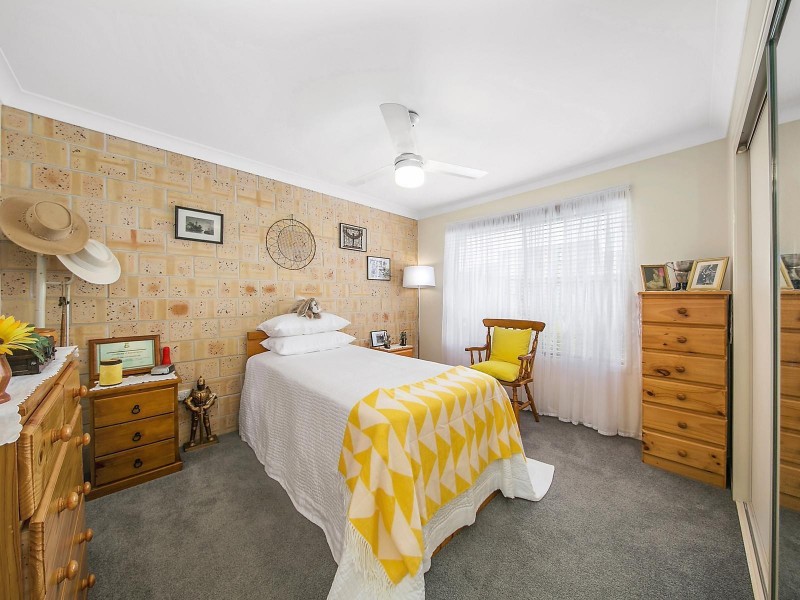 3/242 Spring Street, Kearneys Spring QLD 4350