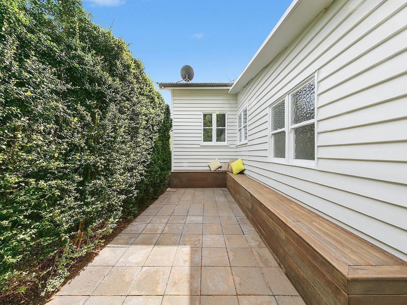 26 Charles Street, Newtown QLD 4350