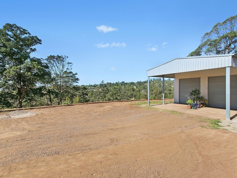33 Zuccoli Drive, Blue Mountain Heights QLD 4350
