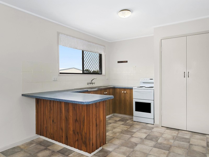 5 Janet Court, Wilsonton QLD 4350