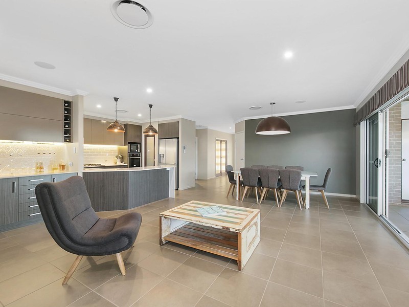 53 Calypso Crescent, Middle Ridge QLD 4350