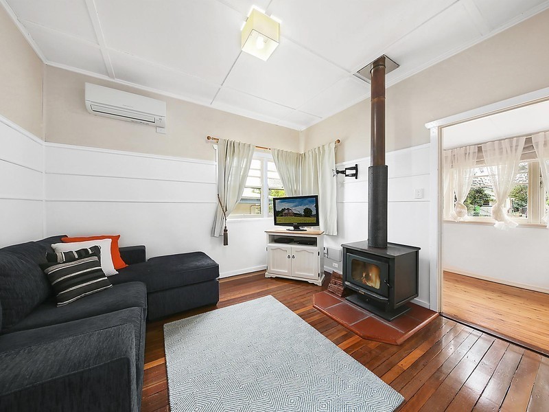 16 Shiel Street, Rangeville QLD 4350