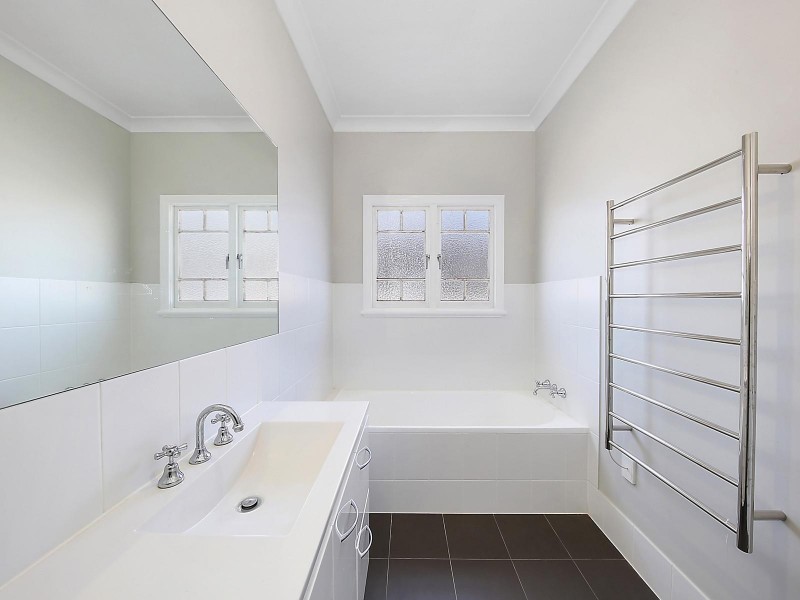 3 Somme Street, North Toowoomba QLD 4350
