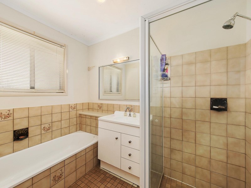 11 Yalumba Crescent, Wilsonton Heights QLD 4350