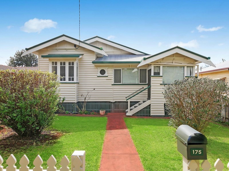 175 Russell Street, Newtown QLD 4350