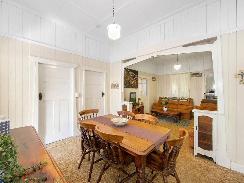 175 Russell Street, Newtown QLD 4350