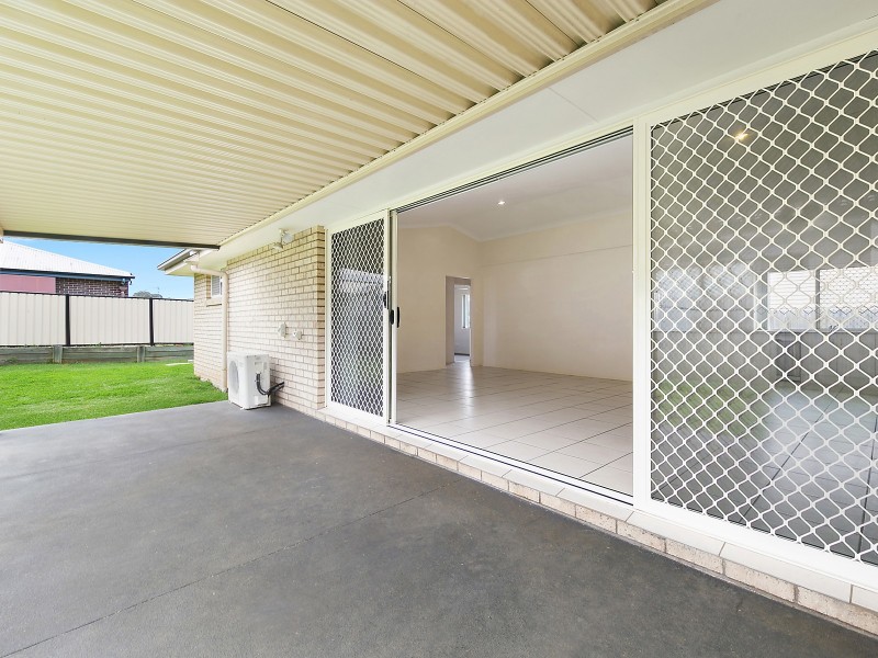 14 Moorina Drive, Harristown QLD 4350