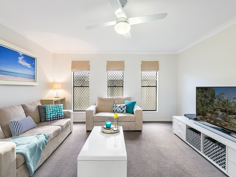 18 Kurrawa Crescent, Glenvale QLD 4350