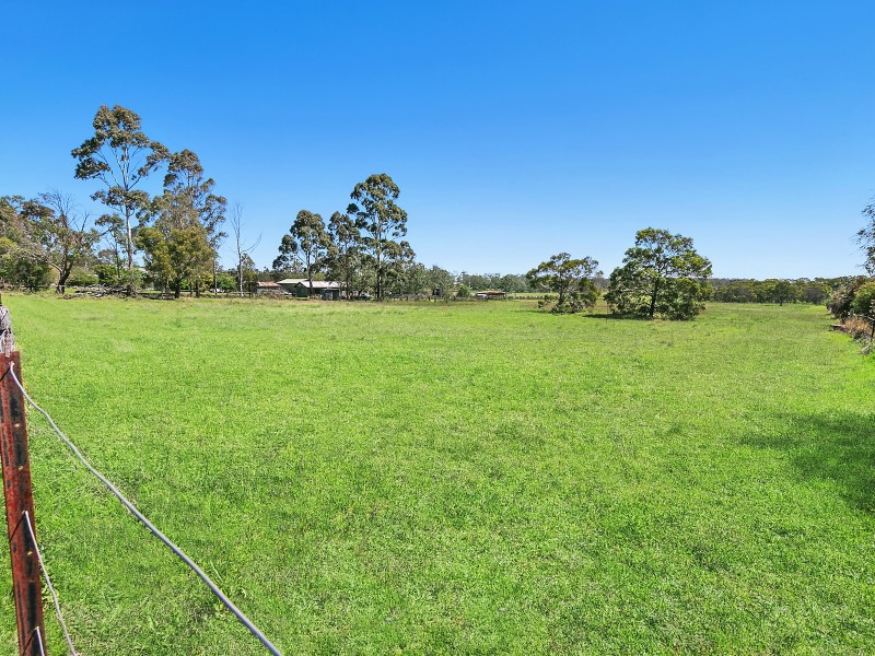61 Utschink Road, Kleinton QLD 4352