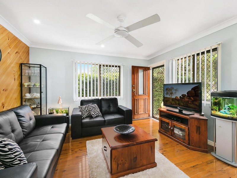 11 McWaters Street, North Toowoomba QLD 4350