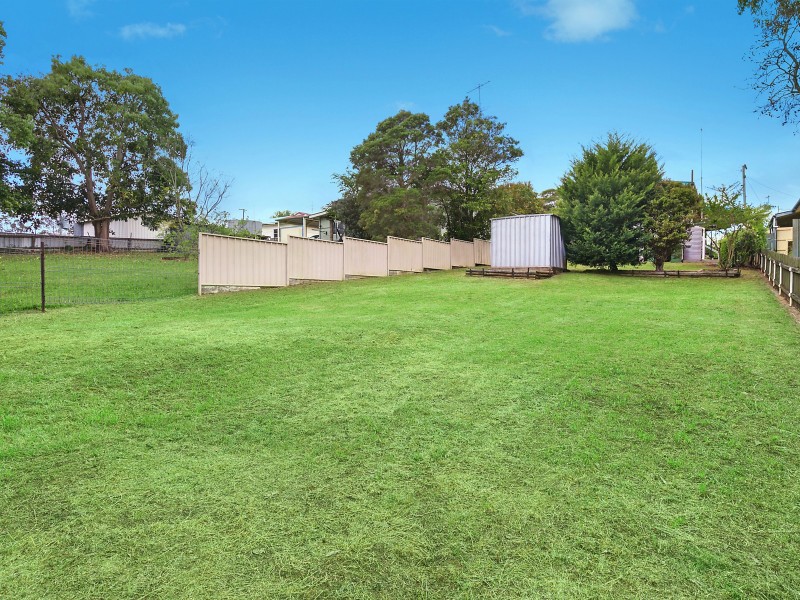 11 McWaters Street, North Toowoomba QLD 4350