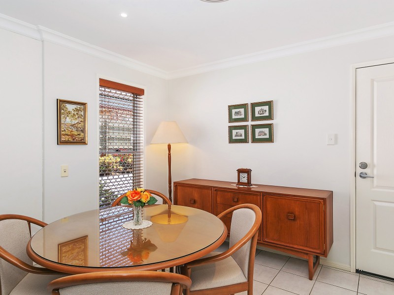 2/3 Jewell Street, Centenary Heights QLD 4350