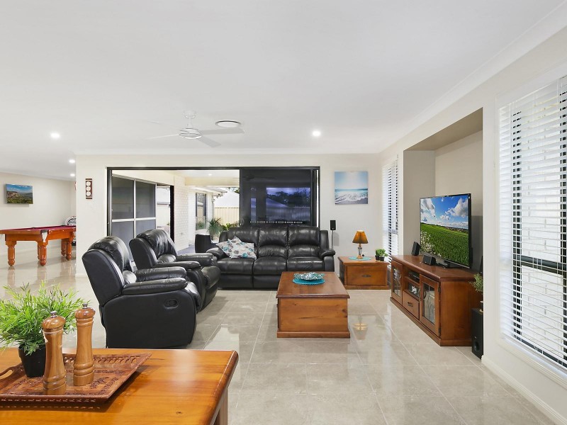 16 Lockyer Street, Kleinton QLD 4352