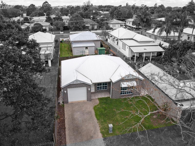 20 Winstanley Court, Newtown QLD 4350