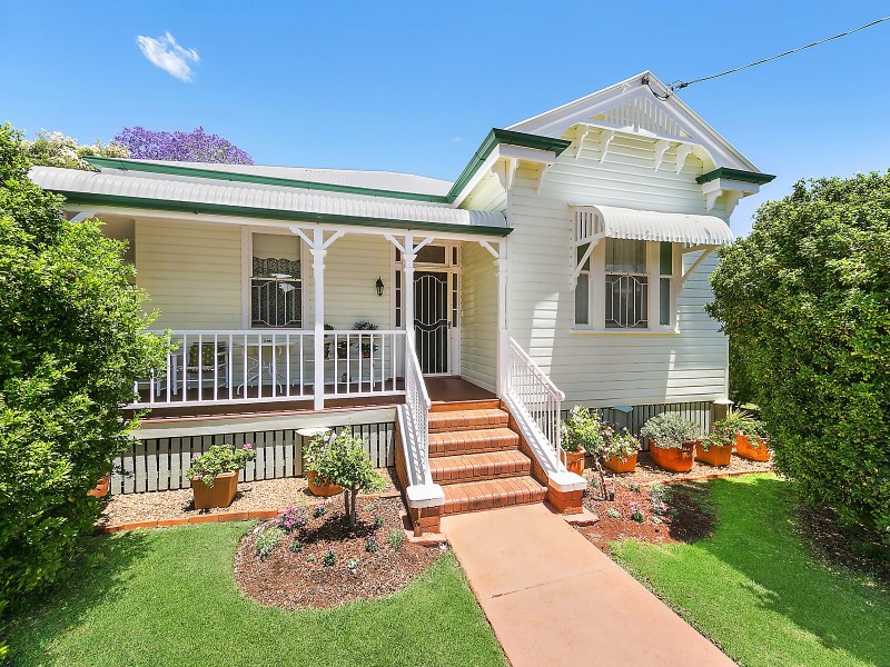 22 Eleanor Street, East Toowoomba QLD 4350