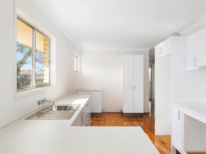 73 Drayton Road, Harristown QLD 4350