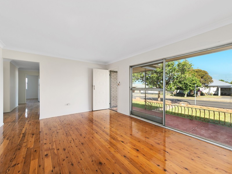 73 Drayton Road, Harristown QLD 4350