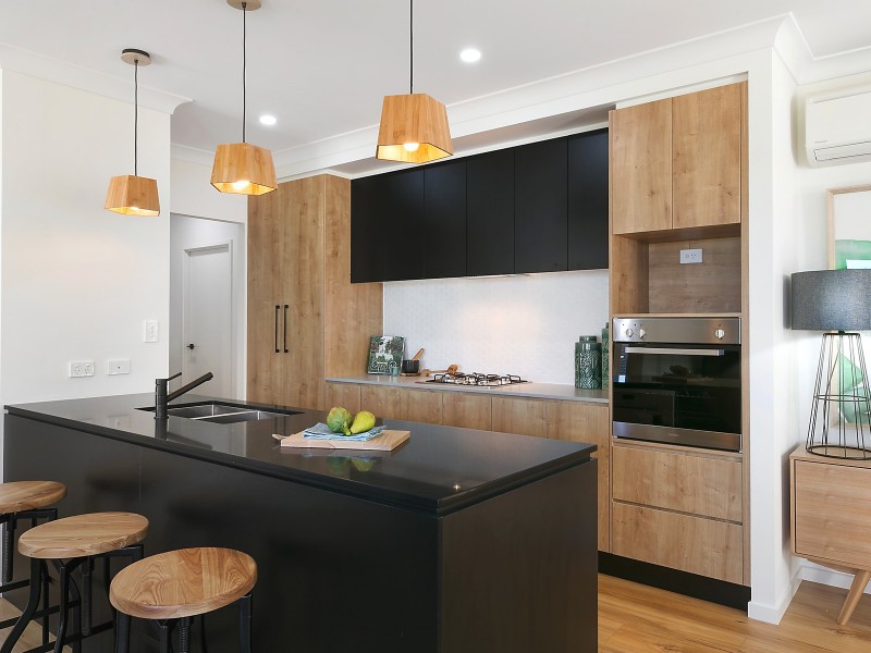 1/5 Velodrome Drive, Kearneys Spring QLD 4350