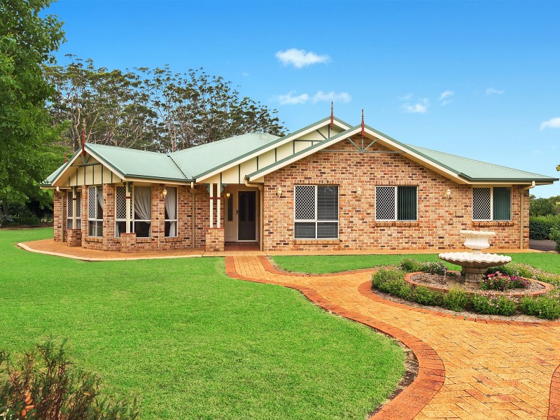 30 Clarke Road, Highfields QLD 4352