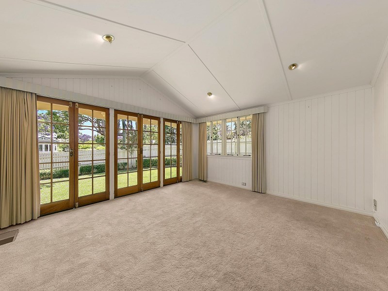 34 Arthur Street, East Toowoomba QLD 4350